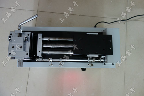 電動(dòng)臥式拉力測(cè)試臺(tái)圖片