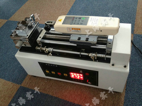電動(dòng)臥式拉力測試臺(tái)圖片
